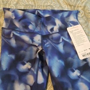 Lululemon Full-On Wunder Under LR Tight